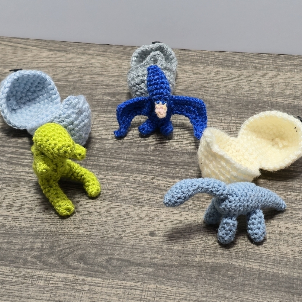 Unique Baby Dinasaurs & Eggs, Handmade Kids Toy, Weird Odd Crochet Fidget Funky - Picture 4 of 4